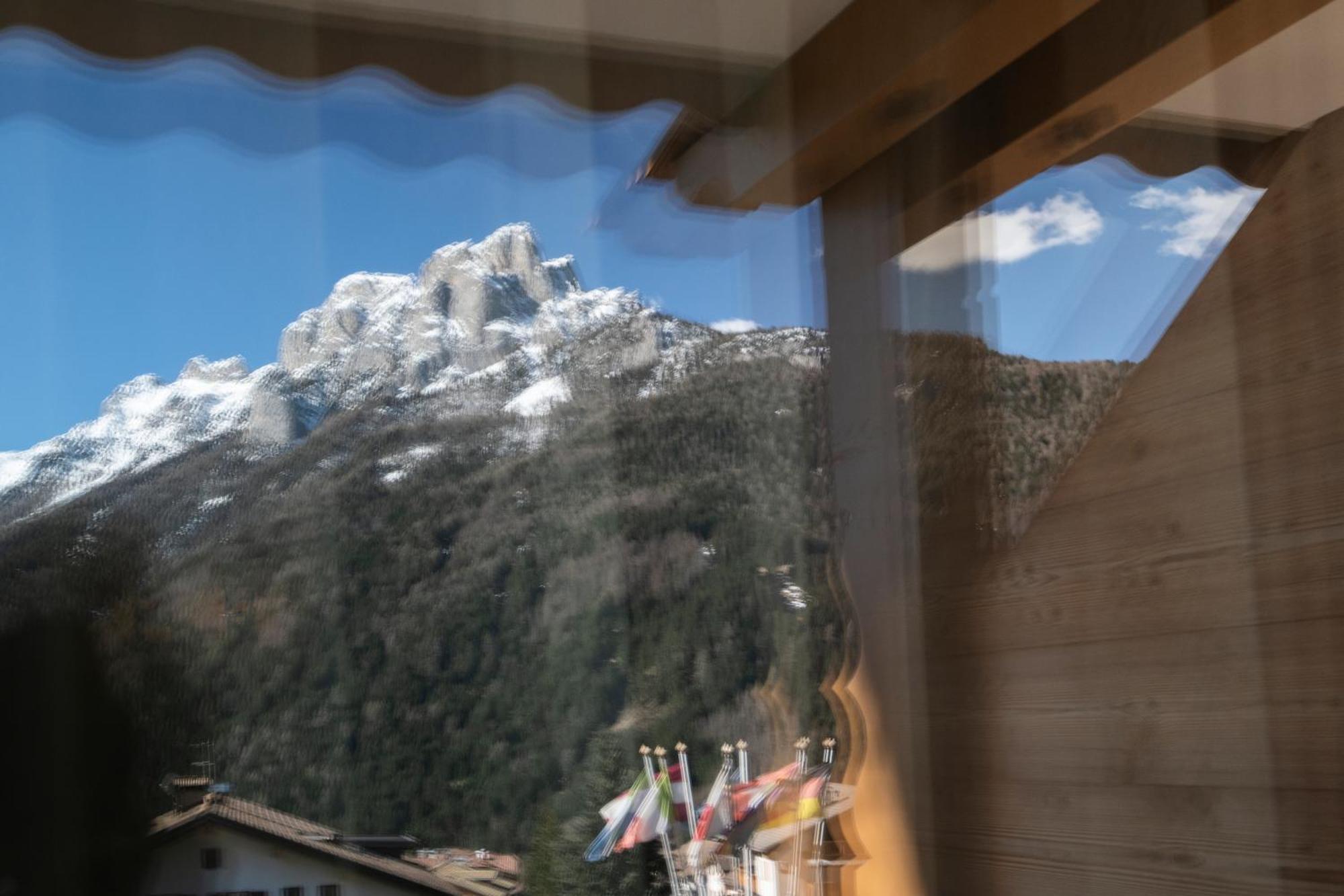 Berg Hotel Latemar Spitze Vigo di Fassa Exteriör bild